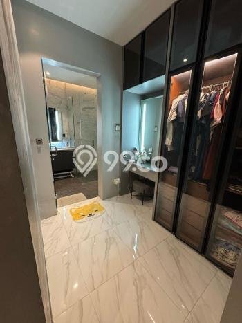 Rumah Elit Modern Tanpa Renovasi di Muara Karang Jakarta Utara Rumah Elit Modern Tanpa Renovasi di Muara Karang Jakarta Utara