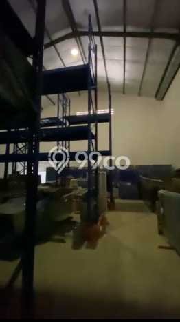 Gudang Dijual di Tangerang LT 382m2, LB 526m2 untuk Investasi Gudang Dijual di Tangerang LT 382m2, LB 526m2 untuk Investasi