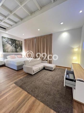 Jual Rumah Luas Megah Dengan View Cantik di Pantai Indah Kapuk, Jakarta Utara Jual Rumah Luas Megah Dengan View Cantik di Pantai Indah Kapuk, Jakarta Utara