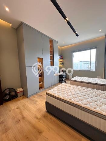 For Sale! Luxury House LT 200m2 Desain Elegan di Golf Island For Sale! Luxury House LT 200m2 Desain Elegan di Golf Island