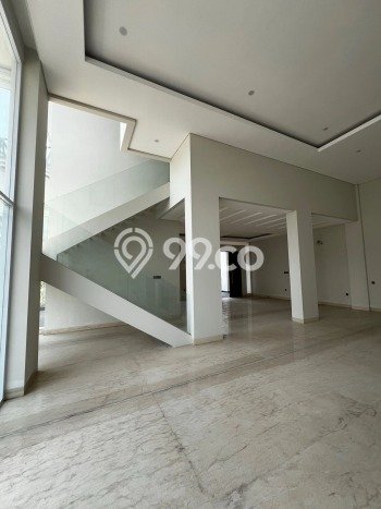 For Sale! Luxury House LT 260m2 Desain Modern di Pantai Indah Kapuk For Sale! Luxury House LT 260m2 Desain Modern di Pantai Indah Kapuk