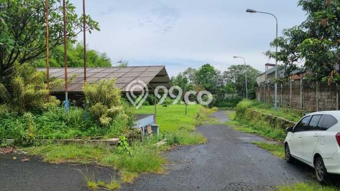 Area Ramai! Gudang Dijual di Bogor Barat untuk Bisnis Luas Bangunan 9624m2 Area Ramai! Gudang Dijual di Bogor Barat untuk Bisnis Luas Bangunan 9624m2