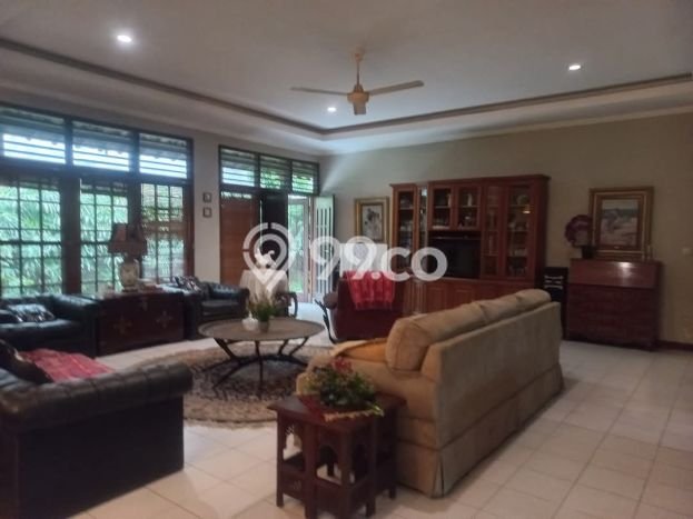 Dijual Hunian Mewah dengan Fasilitas Sekitar Lengkap di Kebayoran Lama, Jakarta Selatan Dijual Hunian Mewah dengan Fasilitas Sekitar Lengkap di Kebayoran Lama, Jakarta Selatan