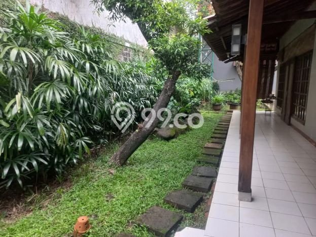 Dijual Hunian Mewah dengan Fasilitas Sekitar Lengkap di Kebayoran Lama, Jakarta Selatan Dijual Hunian Mewah dengan Fasilitas Sekitar Lengkap di Kebayoran Lama, Jakarta Selatan