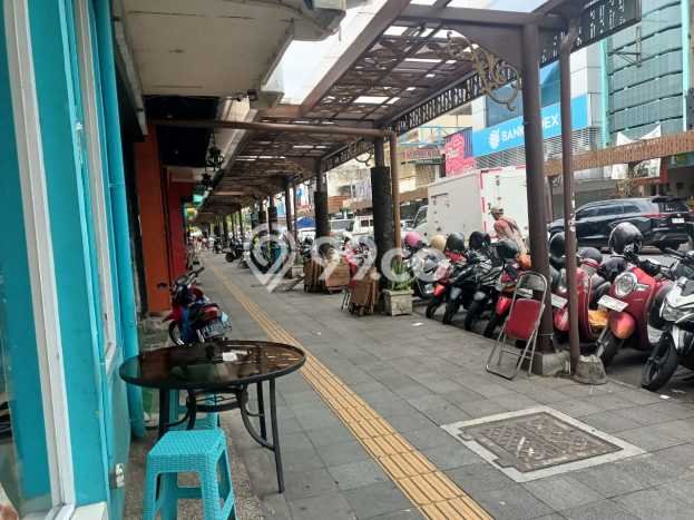 Ruko Dijual di Serengan LT 86m2, LB 175m2 Solusi Investasi Cerdas Ruko Dijual di Serengan LT 86m2, LB 175m2 Solusi Investasi Cerdas
