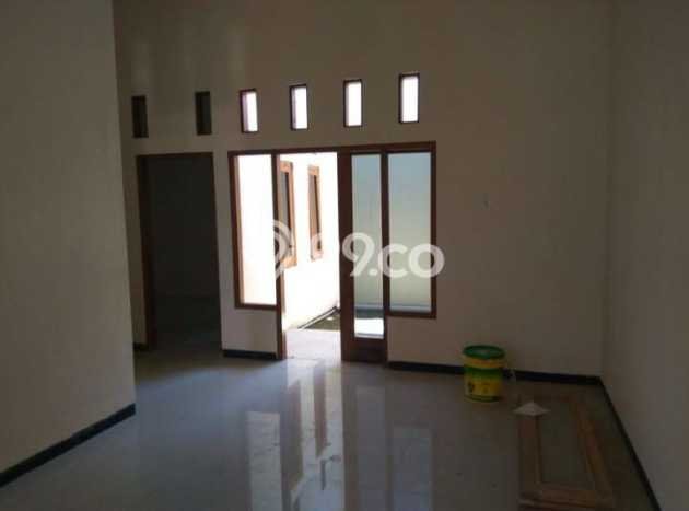 Disewakan Segera Rumah Kondisi Bagus di Area Colomadu, Solo Disewakan Segera Rumah Kondisi Bagus di Area Colomadu, Solo