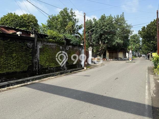 Best Deal Hunian Mewah Ideal dan Luas di Laweyan, Solo Best Deal Hunian Mewah Ideal dan Luas di Laweyan, Solo