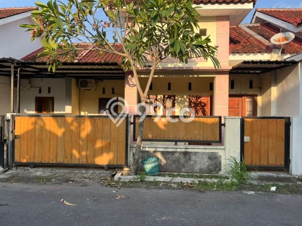 Rumah Murah Dijual di Kartasura, Sukoharjo Harga Rp 400 Juta Rumah Murah Dijual di Kartasura, Sukoharjo Harga Rp 400 Juta