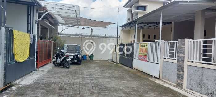 Disewakan Segera Rumah Kondisi Bagus di Area Colomadu, Solo Disewakan Segera Rumah Kondisi Bagus di Area Colomadu, Solo