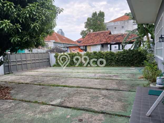 Dijual Rumah Premium dengan Fasilitas Sekitar Lengkap di Laweyan, Solo Dijual Rumah Premium dengan Fasilitas Sekitar Lengkap di Laweyan, Solo