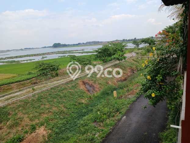 LOKASI PREMIUM! Rumah Berkembang area Sambi, Luas 608m² Bangunan 400m² LOKASI PREMIUM! Rumah Berkembang area Sambi, Luas 608m² Bangunan 400m²