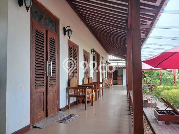 LOKASI PREMIUM! Rumah Berkembang area Sambi, Luas 608m² Bangunan 400m² LOKASI PREMIUM! Rumah Berkembang area Sambi, Luas 608m² Bangunan 400m²