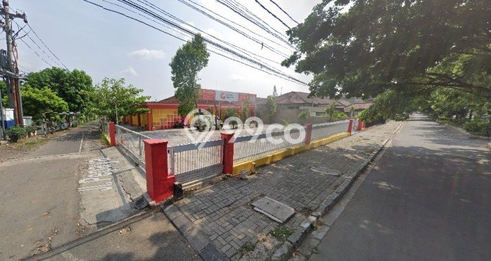Komersial Bagus LT 2870m2 LB 800m2 Dijual di Jajar Solo Komersial Bagus LT 2870m2 LB 800m2 Dijual di Jajar Solo