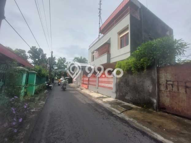 Disewakan Rumah Konsep Modern di Laweyan Solo dengan 7 KT Disewakan Rumah Konsep Modern di Laweyan Solo dengan 7 KT