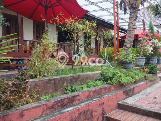 LOKASI PREMIUM! Rumah Berkembang area Sambi, Luas 608m² Bangunan 400m² LOKASI PREMIUM! Rumah Berkembang area Sambi, Luas 608m² Bangunan 400m²