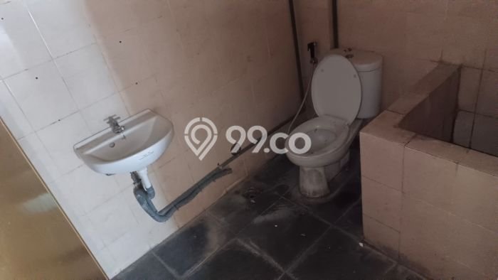 Ruko Bagus LT 48m2 LB 108m2 Dijual di Madiun Madiun Ruko Bagus LT 48m2 LB 108m2 Dijual di Madiun Madiun