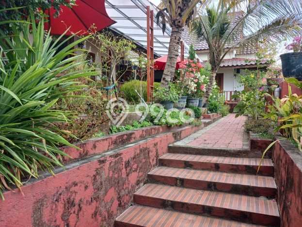 LOKASI PREMIUM! Rumah Berkembang area Sambi, Luas 608m² Bangunan 400m² LOKASI PREMIUM! Rumah Berkembang area Sambi, Luas 608m² Bangunan 400m²