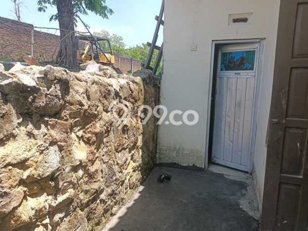Rumah Strategis 2 KT Luas Tanah 60m2m² di Jaten, Karanganyar Rumah Strategis 2 KT Luas Tanah 60m2m² di Jaten, Karanganyar