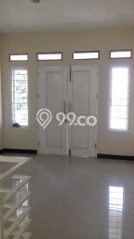Rumah Strategis Modern Lb 262m2 di Manahan, Solo Rumah Strategis Modern Lb 262m2 di Manahan, Solo