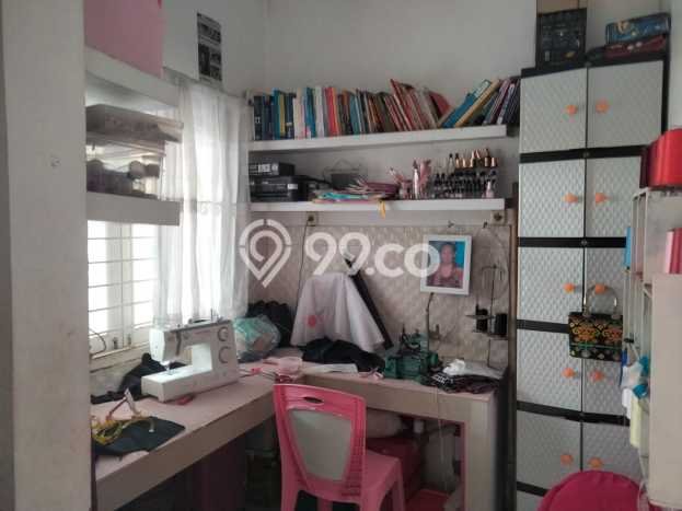 Jual Rumah Favorit Siap Huni LB 99m2 di Banjarsari, Solo Jual Rumah Favorit Siap Huni LB 99m2 di Banjarsari, Solo