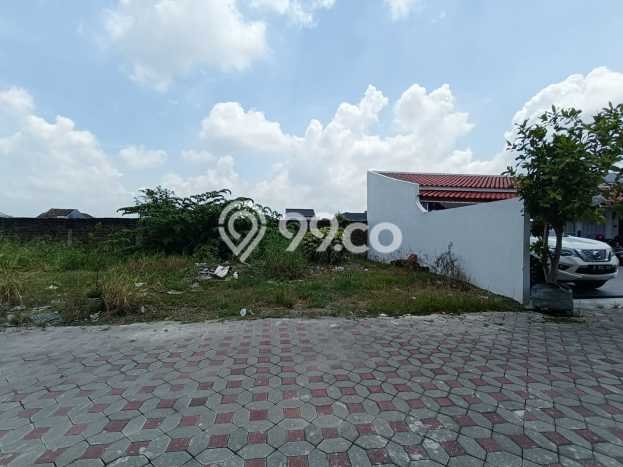 Tanah Dijual Lokasi Colomadu, Karanganyar Luas 100m2 Legalitas Aman Tanah Dijual Lokasi Colomadu, Karanganyar Luas 100m2 Legalitas Aman