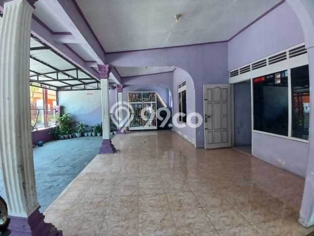 Rumah Strategis Modern Lb 350m2 di Jaten, Karanganyar Rumah Strategis Modern Lb 350m2 di Jaten, Karanganyar