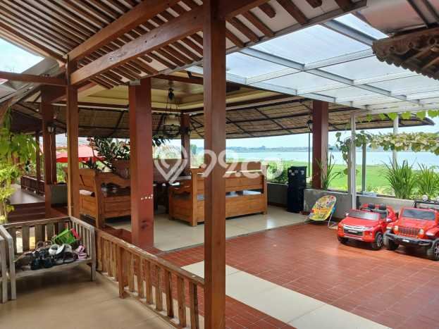 LOKASI PREMIUM! Rumah Berkembang area Sambi, Luas 608m² Bangunan 400m² LOKASI PREMIUM! Rumah Berkembang area Sambi, Luas 608m² Bangunan 400m²