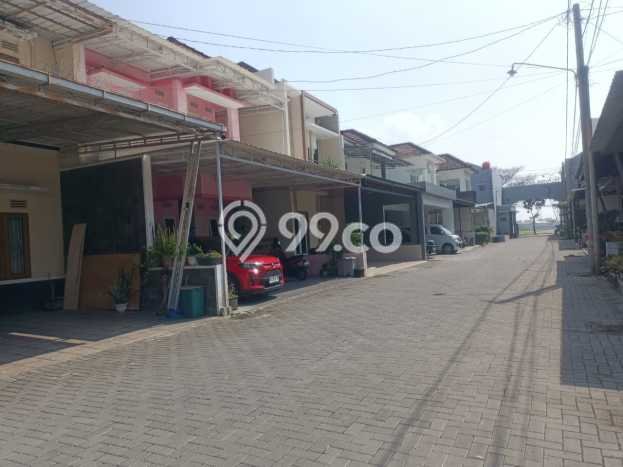 Jual Rumah Favorit Siap Huni LB 180m2 di Mojolaban, Sukoharjo Jual Rumah Favorit Siap Huni LB 180m2 di Mojolaban, Sukoharjo