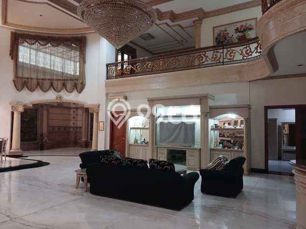 Rumah Mewah Dijual LT 846m2 di Solo Baru, Solo Rumah Mewah Dijual LT 846m2 di Solo Baru, Solo