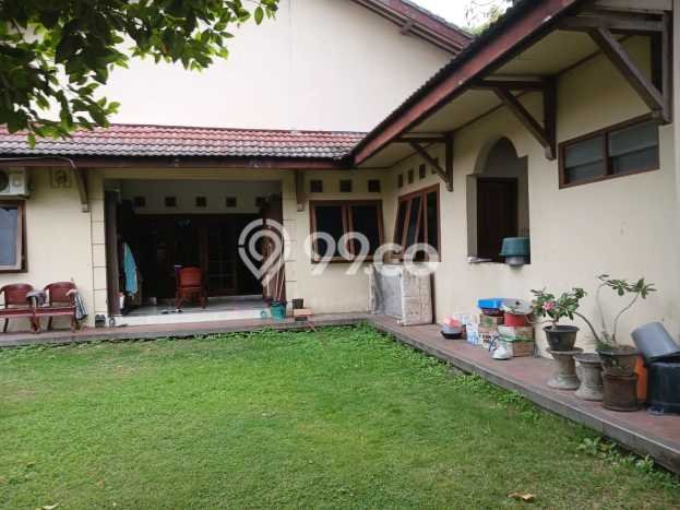 Dijual Rumah Premium dengan Fasilitas Sekitar Lengkap di Laweyan, Solo Dijual Rumah Premium dengan Fasilitas Sekitar Lengkap di Laweyan, Solo
