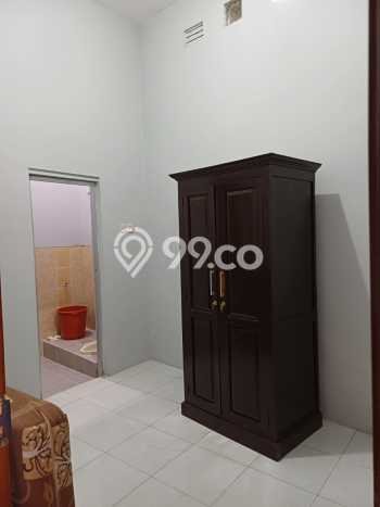 Rumah Kost untuk Dijual di Mangkubumen dengan 10 KT, 10 KM, Luas 200m2 Rumah Kost untuk Dijual di Mangkubumen dengan 10 KT, 10 KM, Luas 200m2