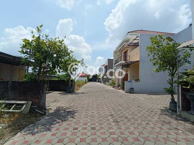 Tanah Dijual Lokasi Colomadu, Karanganyar Luas 100m2 Legalitas Aman Tanah Dijual Lokasi Colomadu, Karanganyar Luas 100m2 Legalitas Aman