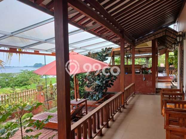 LOKASI PREMIUM! Rumah Berkembang area Sambi, Luas 608m² Bangunan 400m² LOKASI PREMIUM! Rumah Berkembang area Sambi, Luas 608m² Bangunan 400m²