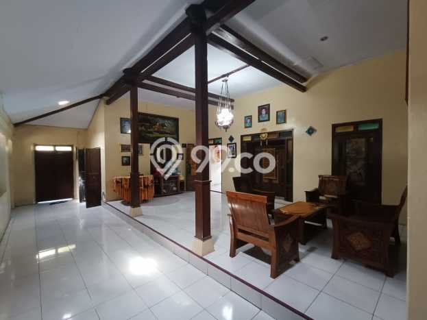 Rumah Modern Minimalis 4 Kamar Siap Huni di Jaten Rumah Modern Minimalis 4 Kamar Siap Huni di Jaten