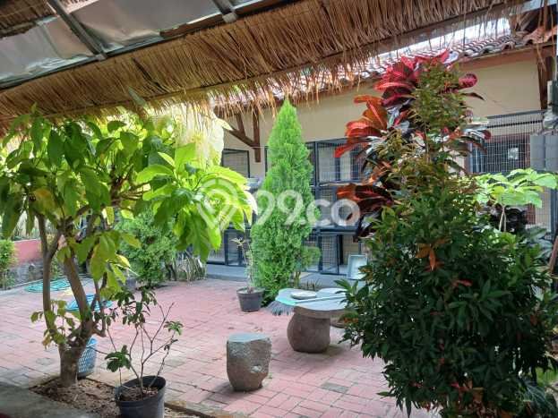 LOKASI PREMIUM! Rumah Berkembang area Sambi, Luas 608m² Bangunan 400m² LOKASI PREMIUM! Rumah Berkembang area Sambi, Luas 608m² Bangunan 400m²