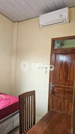 Kost Dijual Lokasi Jebres, Solo, Spesifikasi 70 Kamar Tidur dan Luas 1200m2 Kost Dijual Lokasi Jebres, Solo, Spesifikasi 70 Kamar Tidur dan Luas 1200m2