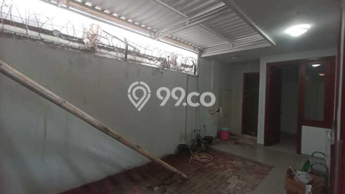 Lokasi strategis! Rumah siap huni dikontrakkan di Pabelan LB 200m2 Lokasi strategis! Rumah siap huni dikontrakkan di Pabelan LB 200m2