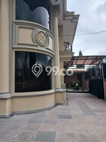Rumah Mewah Dijual LT 846m2 di Solo Baru, Solo Rumah Mewah Dijual LT 846m2 di Solo Baru, Solo