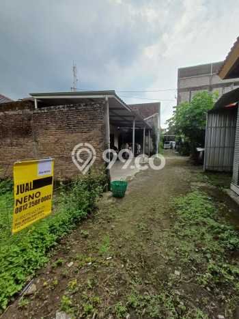 Lahan Kosong Dijual di Banjarsari, Solo, Luas 100m2 Area Strategis Lahan Kosong Dijual di Banjarsari, Solo, Luas 100m2 Area Strategis