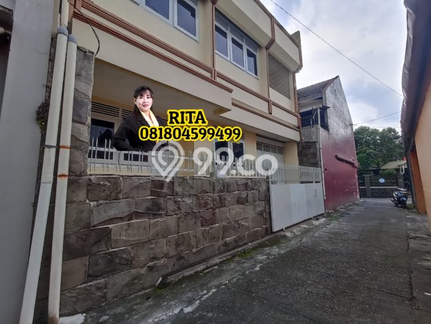 Rumah Modern Cantik 5 KT Bisa Langsung Pindah di Banjarsari Rumah Modern Cantik 5 KT Bisa Langsung Pindah di Banjarsari