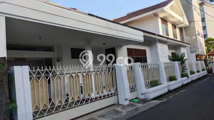 Dijual Cepat Rumah Bagus Siap Huni LB 500m2 di Jebres, Solo Dijual Cepat Rumah Bagus Siap Huni LB 500m2 di Jebres, Solo