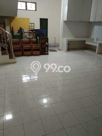Rumah Cantik Siap Huni Di Jebres Luas 150m2 Aman Rumah Cantik Siap Huni Di Jebres Luas 150m2 Aman