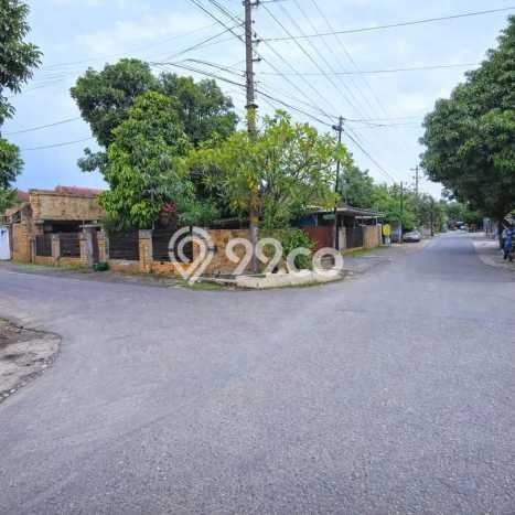 Kavling Tanah Dijual di Laweyan, Surakarta, Luas 328m2 Area Strategis Kavling Tanah Dijual di Laweyan, Surakarta, Luas 328m2 Area Strategis