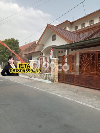 Lokasi strategis! Rumah siap huni disewakan di Laweyan LB 400m2 Lokasi strategis! Rumah siap huni disewakan di Laweyan LB 400m2