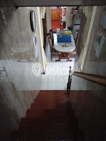 Dijual Cepat Rumah Bagus Siap Huni LB 150m2 di Laweyan, Surakarta Dijual Cepat Rumah Bagus Siap Huni LB 150m2 di Laweyan, Surakarta