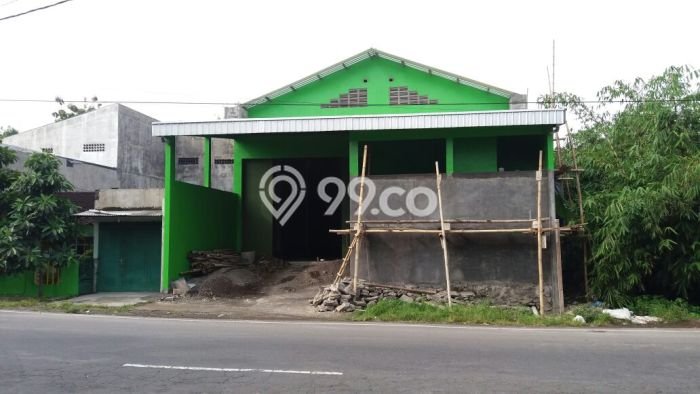 Gudang bagus disewakan di Jebres Surakarta dengan LB 300m2 harga sewa terbaik Gudang bagus disewakan di Jebres Surakarta dengan LB 300m2 harga sewa terbaik