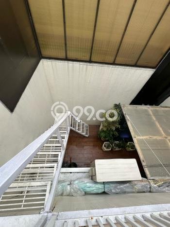 Rumah Luxury Modern Tanpa Renovasi di Buah Batu Bandung Rumah Luxury Modern Tanpa Renovasi di Buah Batu Bandung