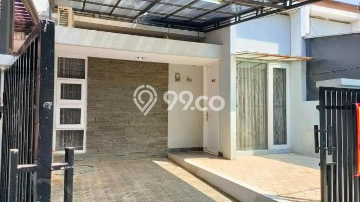 Disewakan! Rumah 2 Kamar Tidur &
1 Kamar Mandi di Buah Batu, Bandung Disewakan! Rumah 2 Kamar Tidur &
1 Kamar Mandi di Buah Batu, Bandung