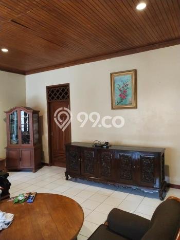 Dijual Rumah Mewah Elegan Dengan View Cantik di Buah Batu, Bandung Dijual Rumah Mewah Elegan Dengan View Cantik di Buah Batu, Bandung
