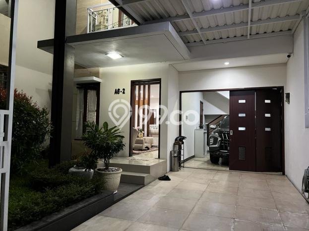 Ready to Use! Luxury House LT 160m2 Desain Elegan di Buah Batu Ready to Use! Luxury House LT 160m2 Desain Elegan di Buah Batu